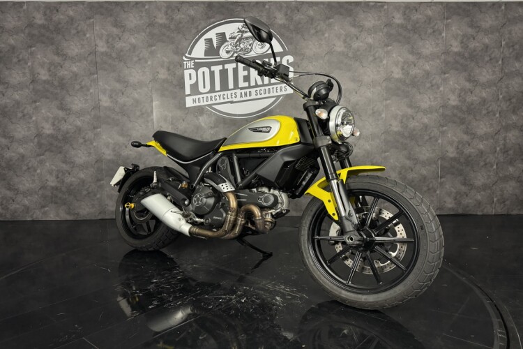 DUCATI SCRAMBLER 800