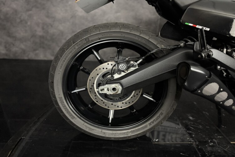 DUCATI SCRAMBLER 800