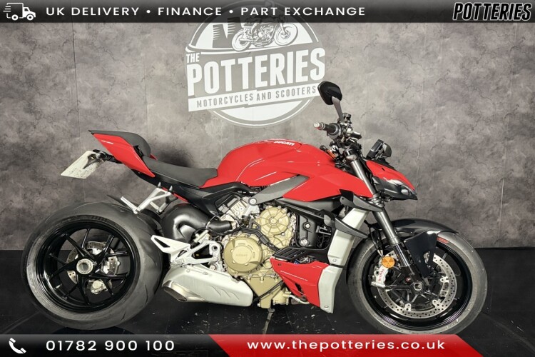 DUCATI STREETFIGHTER V4