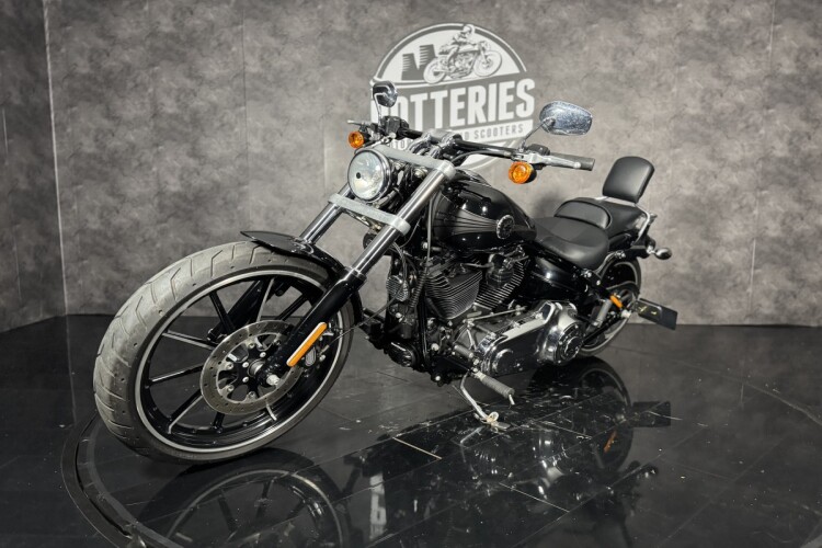 HARLEY-DAVIDSON SOFTAIL