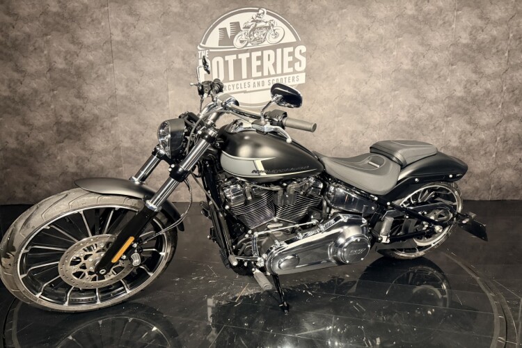 HARLEY-DAVIDSON SOFTAIL
