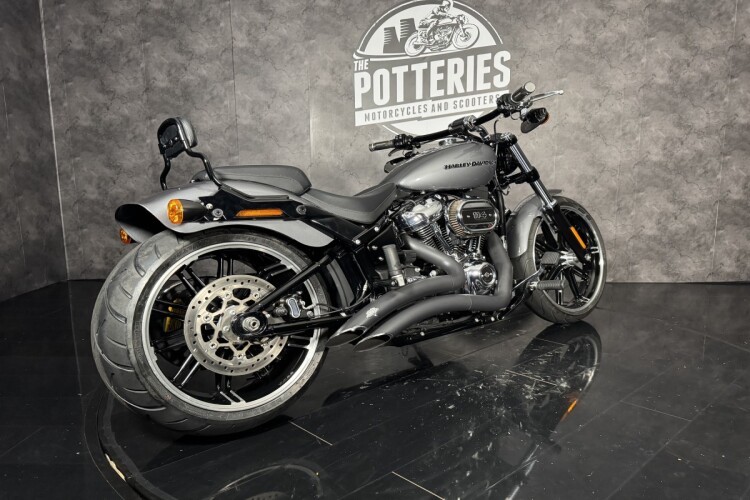 HARLEY-DAVIDSON SOFTAIL