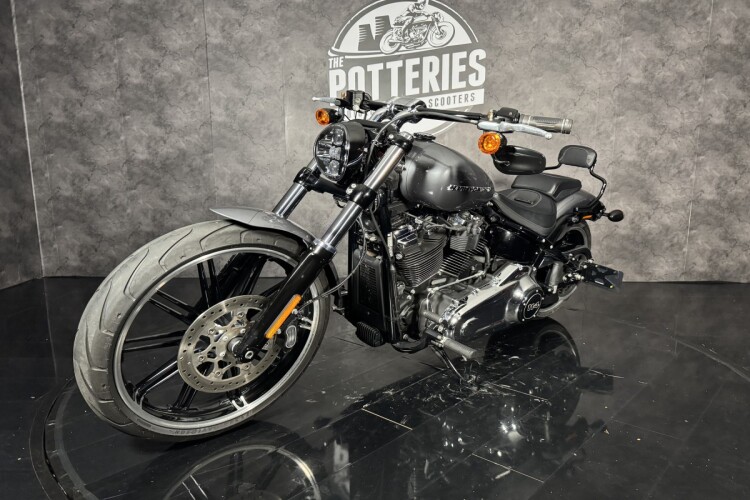 HARLEY-DAVIDSON SOFTAIL