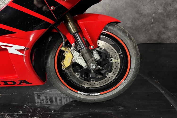 HONDA VTR 1000
