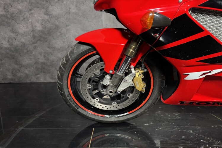 HONDA VTR 1000