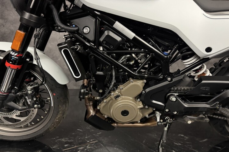HUSQVARNA VITPILEN 401