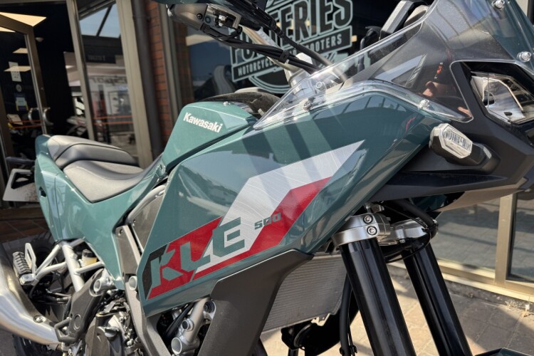 KAWASAKI KLE500 SE