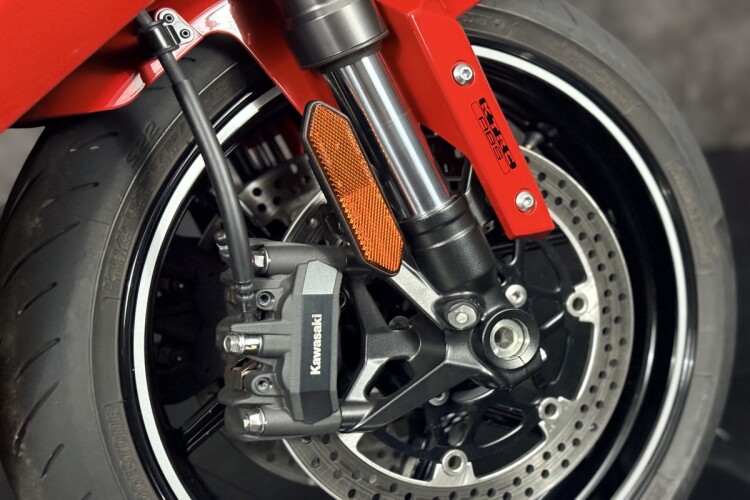 KAWASAKI NINJA 1000SX