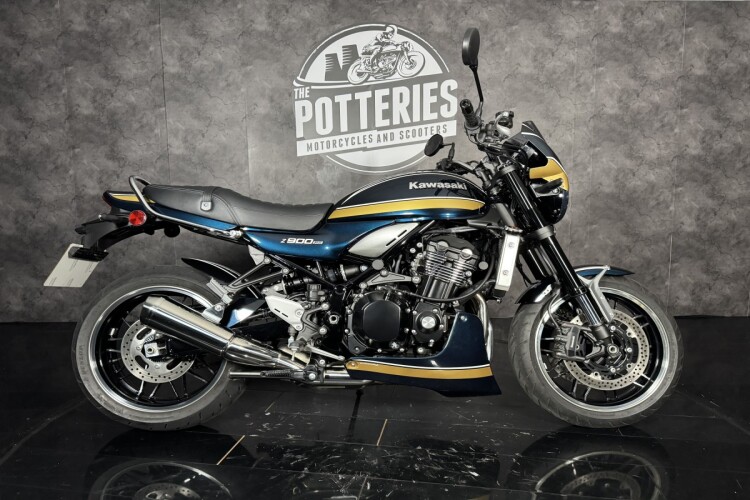 KAWASAKI Z900 RS