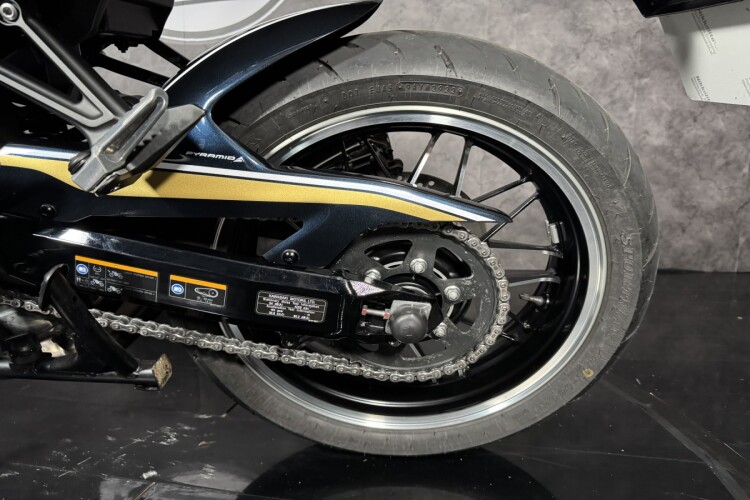 KAWASAKI Z900 RS
