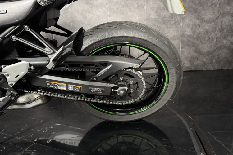 KAWASAKI Z900 RS CAFé