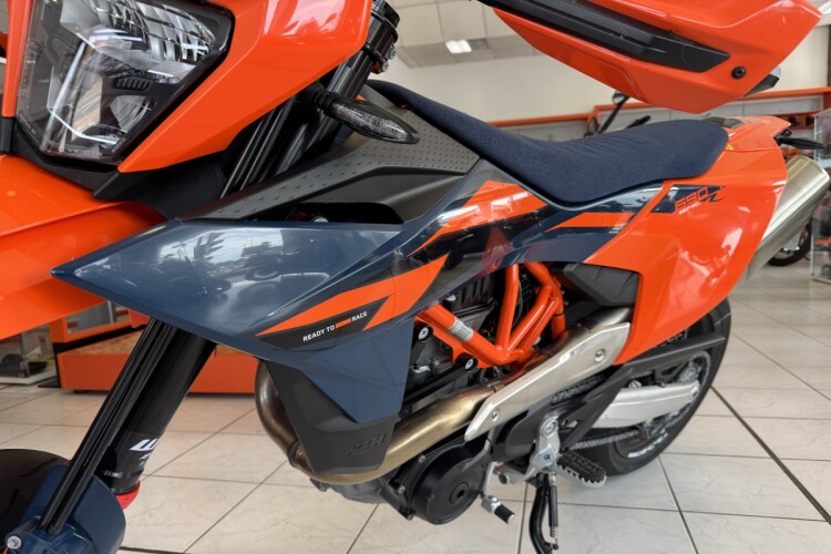 KTM 690 SMC R