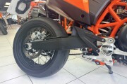 2026 KTM 690 SMC R, Orange - photo 3