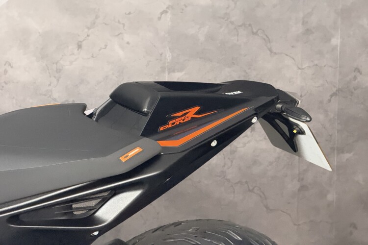 KTM 890 DUKE