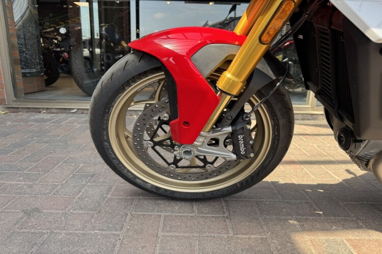 MOTO GUZZI V100 MANDELLO