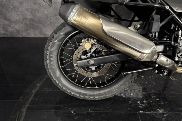 ROYAL ENFIELD HIMALAYAN
