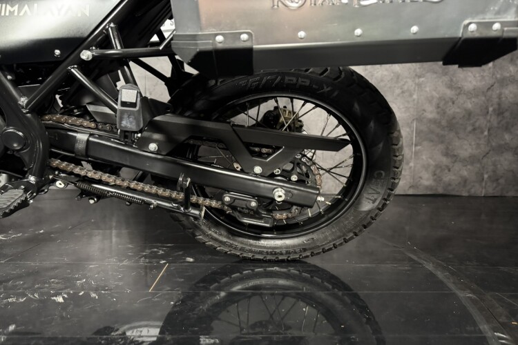 ROYAL ENFIELD HIMALAYAN