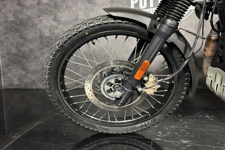 ROYAL ENFIELD HIMALAYAN 411