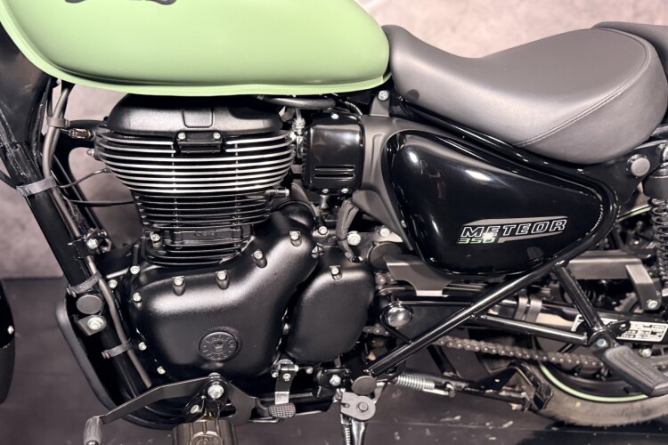 ROYAL ENFIELD METEOR 350