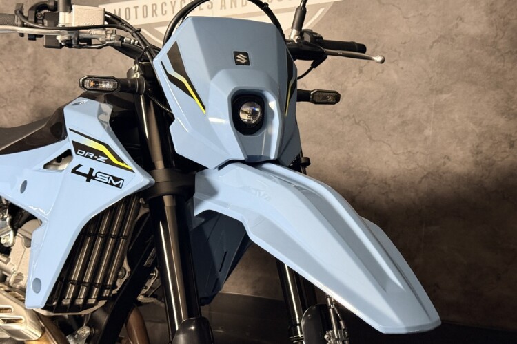 SUZUKI DR-Z400