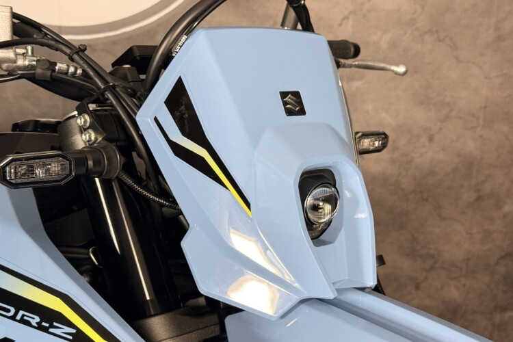 SUZUKI DR-Z400