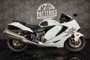 SUZUKI GSX1300R HAYABUSA