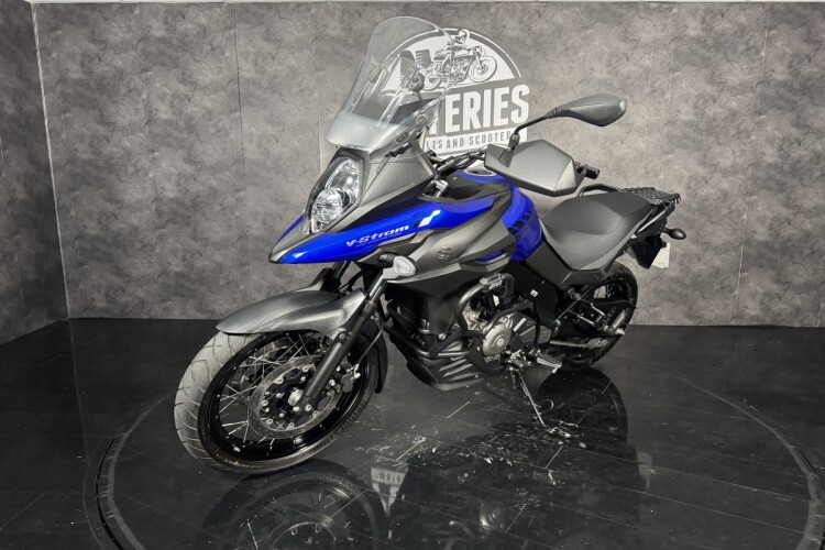 SUZUKI V-STROM 650