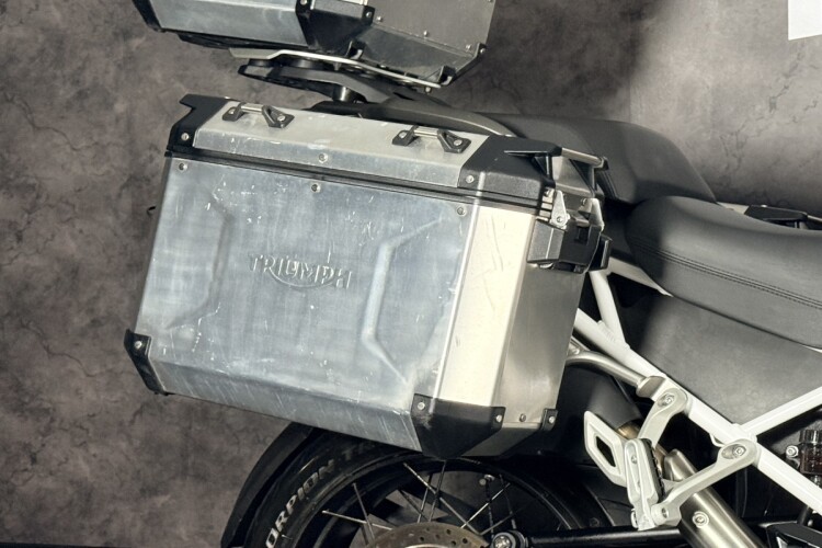 TRIUMPH EXPLORER