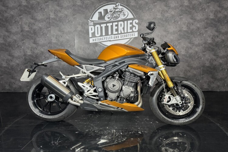 TRIUMPH SPEED TRIPLE 1160