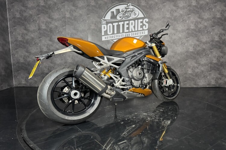 TRIUMPH SPEED TRIPLE 1160