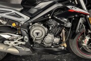 TRIUMPH STREET TRIPLE 765
