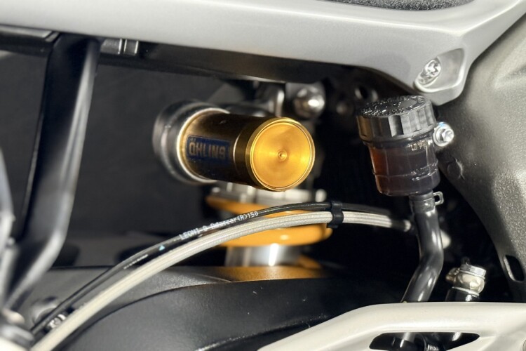 TRIUMPH STREET TRIPLE 765