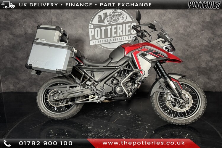 VOGE 650DSX