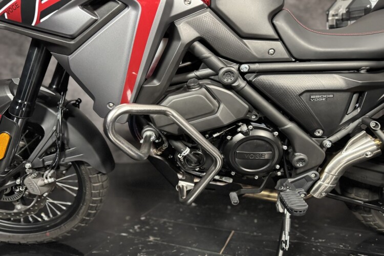 VOGE 650DSX