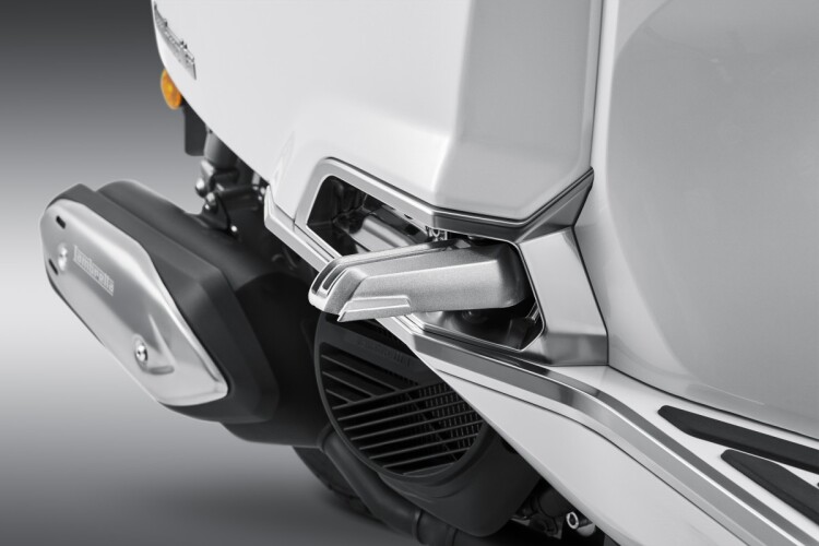 LAMBRETTA J125