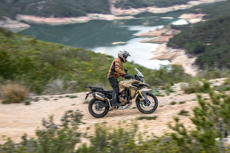 VOGE DS 625X