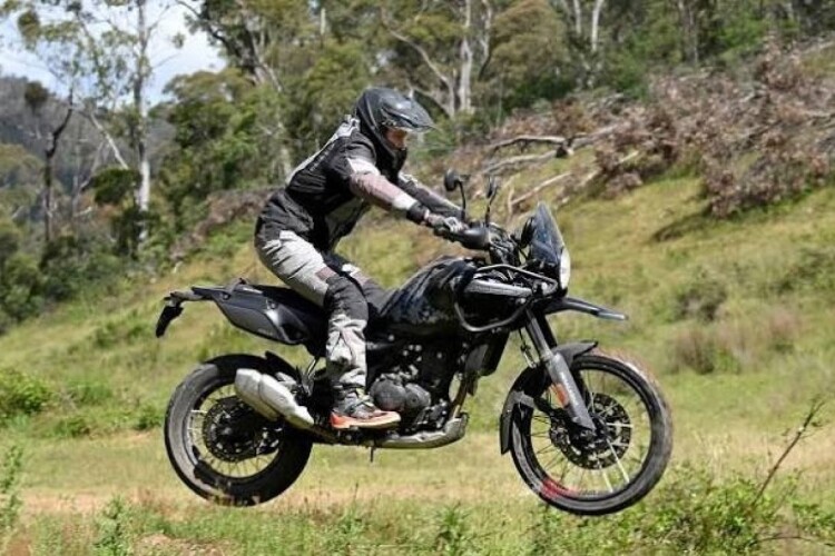 ROYAL ENFIELD HIMALAYAN