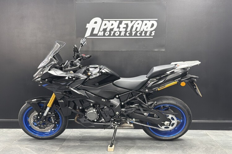 SUZUKI GSX-S1000GX +