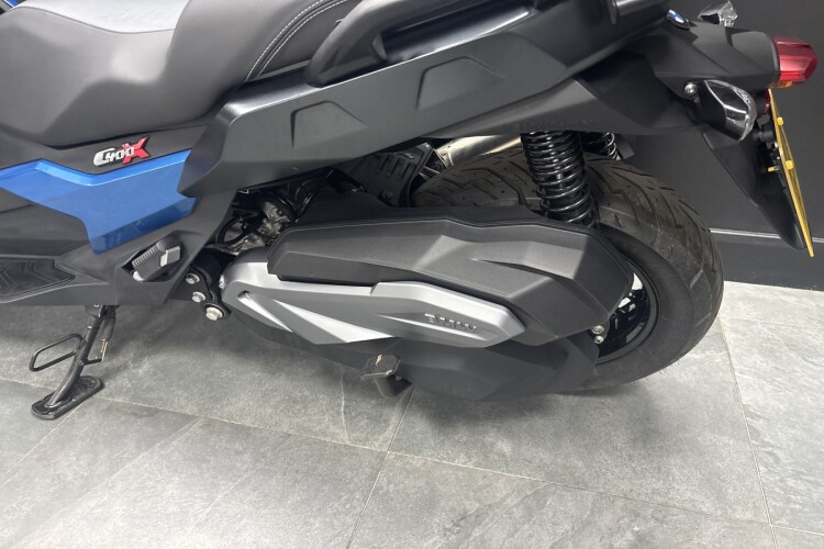2020 BMW C400 X SE, Blue - photo 10