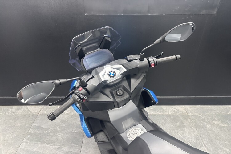 2020 BMW C400 X SE, Blue - photo 14