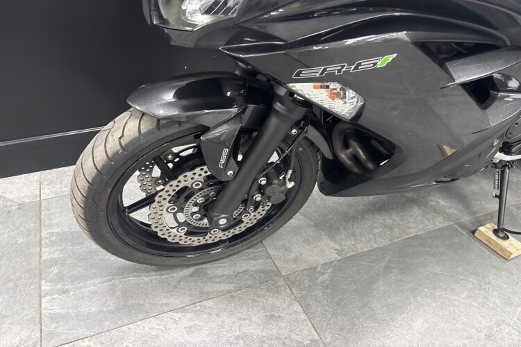 KAWASAKI ER-6F