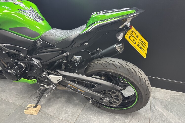 KAWASAKI Z900