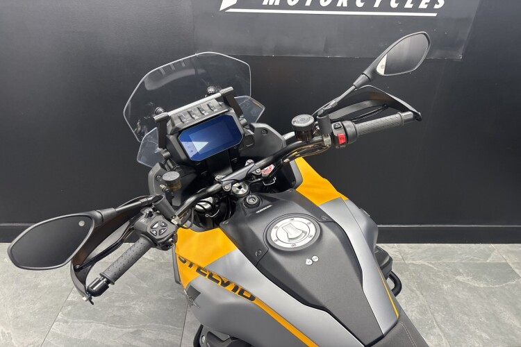 2025 MOTO GUZZI STELVIO, Yellow - photo 14