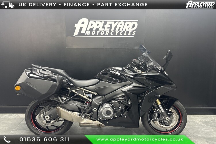 2022 SUZUKI GSX-S1000GT+, Black