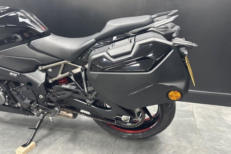 2022 SUZUKI GSX-S1000GT+, Black - photo 9