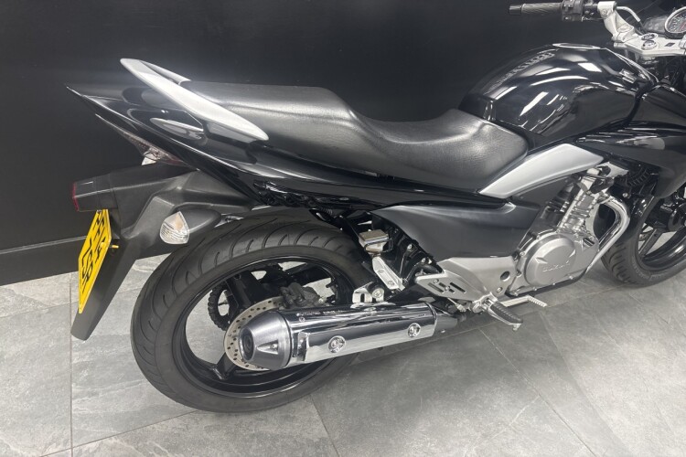 2014 SUZUKI INAZUMA 250, Black - photo 7