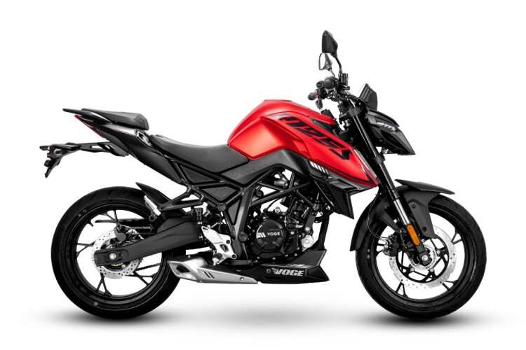 2026 VOGE R125S, Red