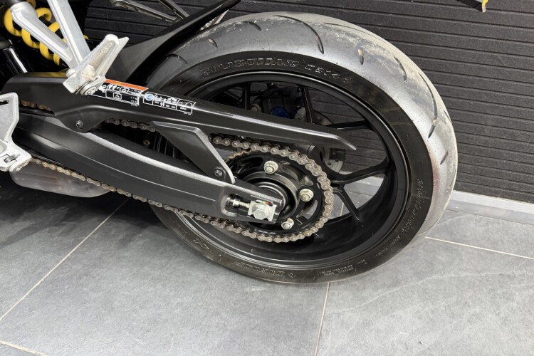 HONDA CBR650R