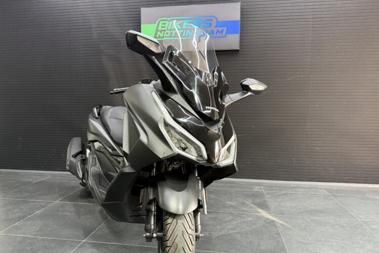 HONDA FORZA 125