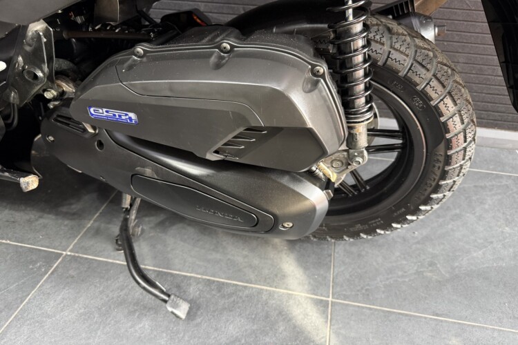 HONDA FORZA 125